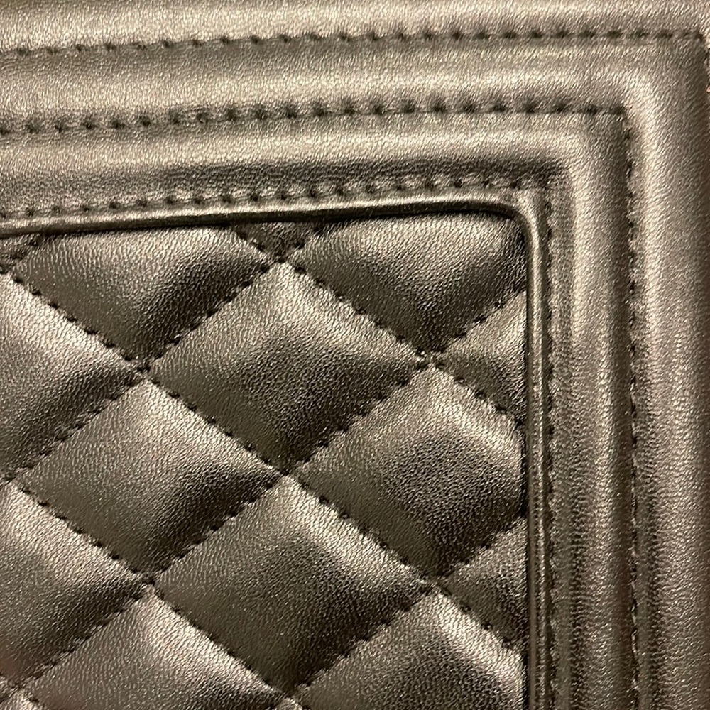 Black purse